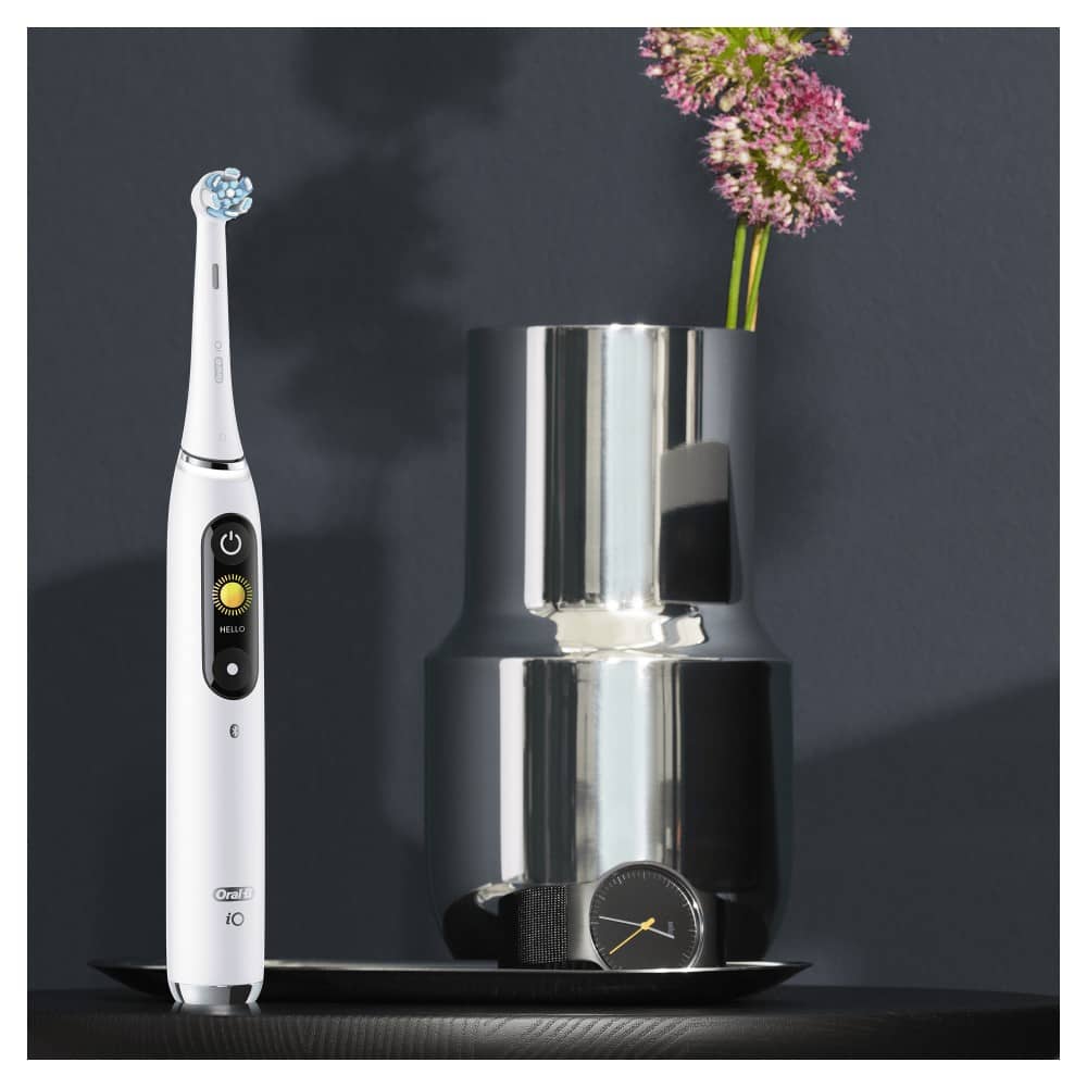 Oral-B iO 9 elektriline hambahari White Alabaster