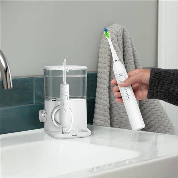 toothbrush cc 04